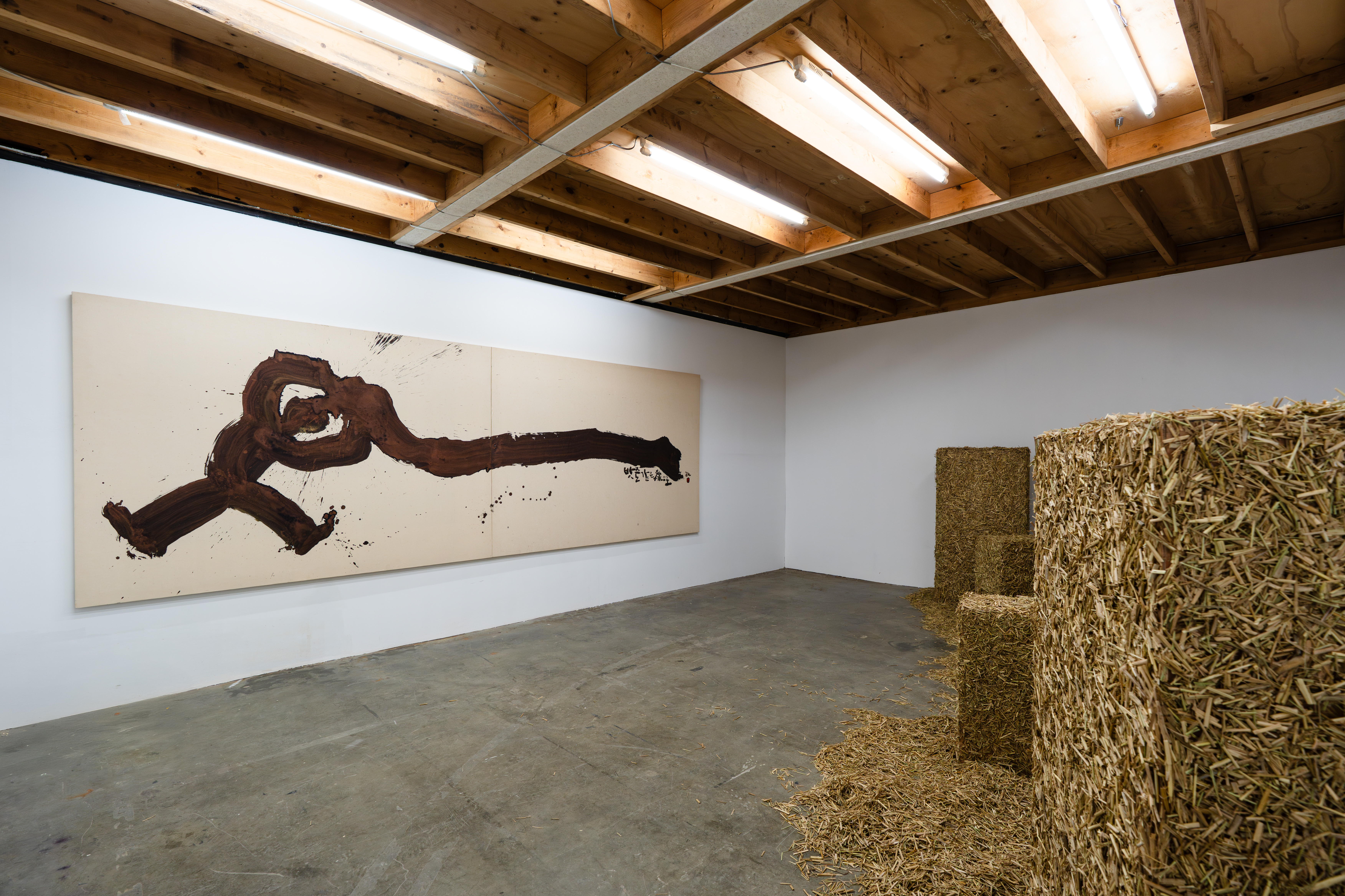 녹아내린 모든 견고함_미보정_서미협 (1)